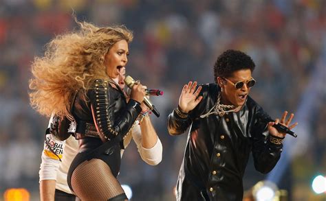 beyonce Bruno Mars NFL